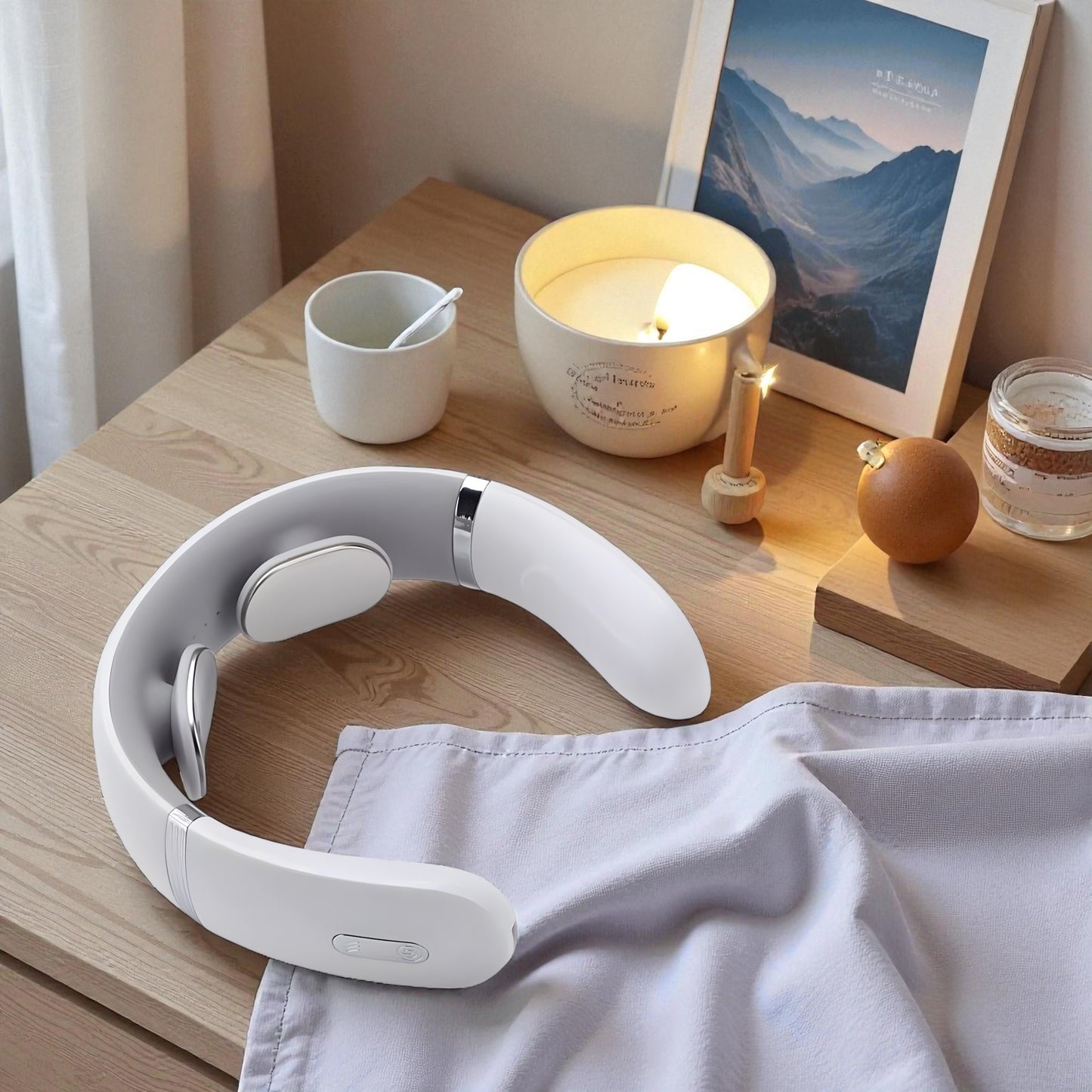 Masajeador cervical inteligente con calor. Alivia la tensión y mejora la circulación con tecnología EMS y diseño ergonómico. Ideal para cuello y hombros.